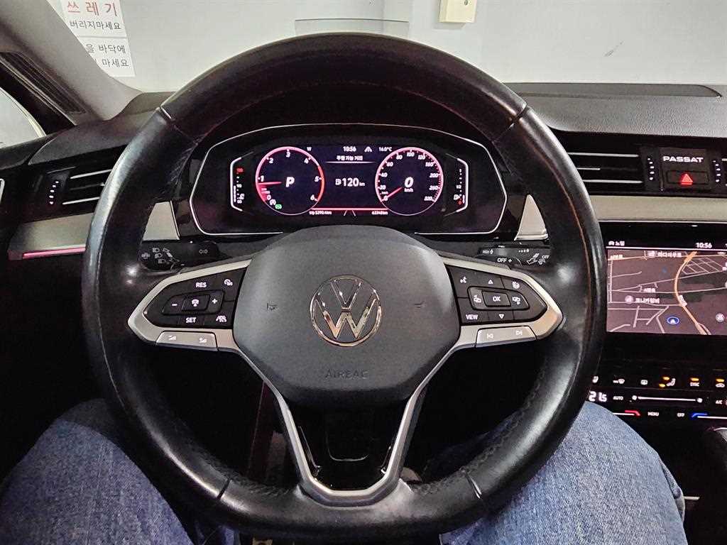Volkswagen Passat - Vista 11
