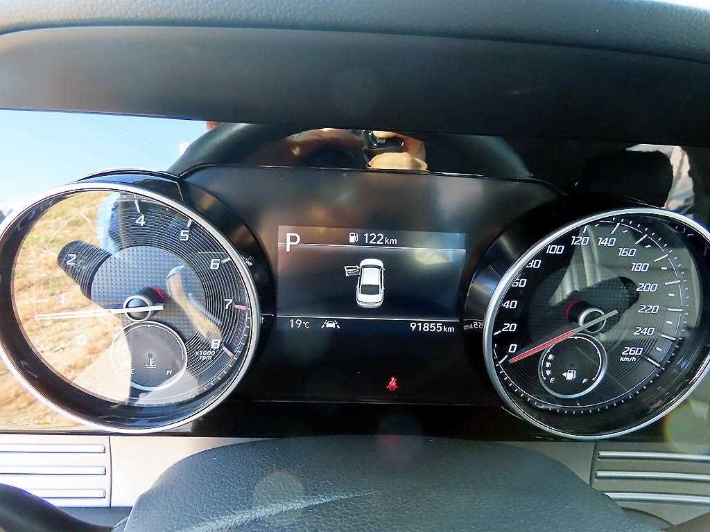 HYUNDAI Grandeur - Vista 8