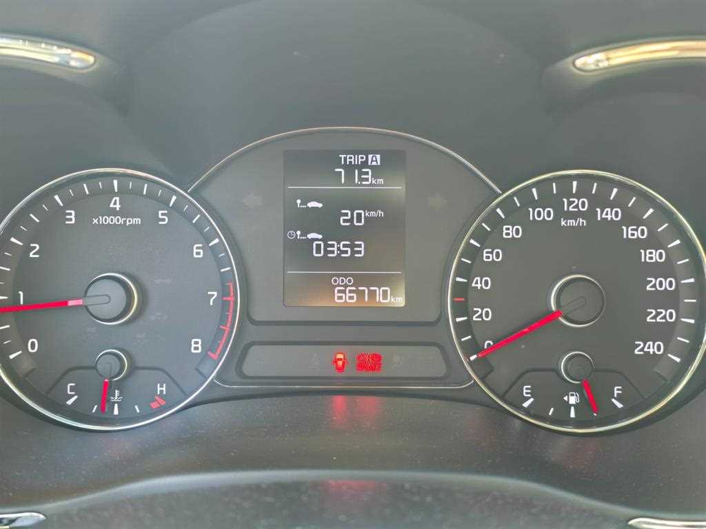 KIA K3 2013 Gris - Importación desde Corea - HF Imports Iquique - Foto 15