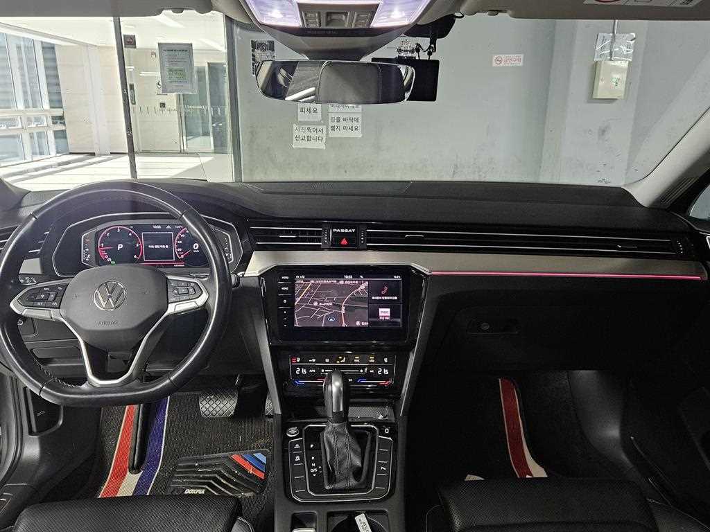 Volkswagen Passat - Vista 10