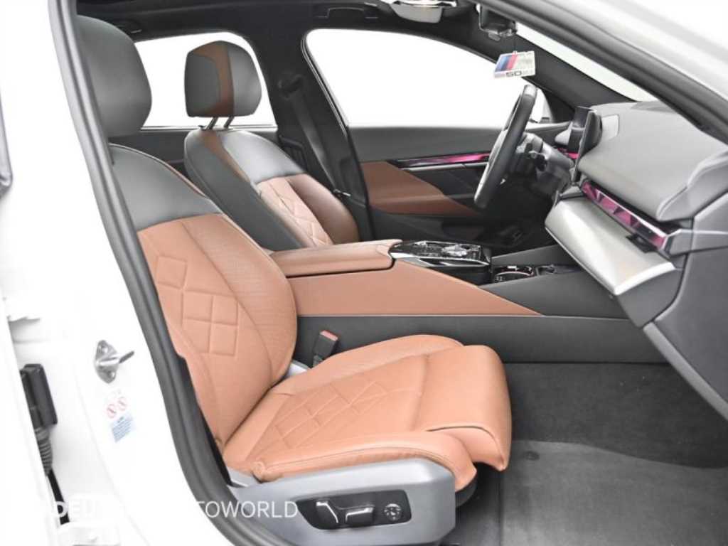 BMW 5 Series - Vista 10