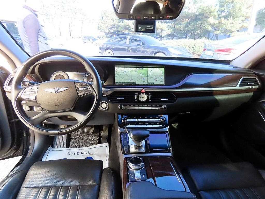 Genesis EQ900 - Vista 7