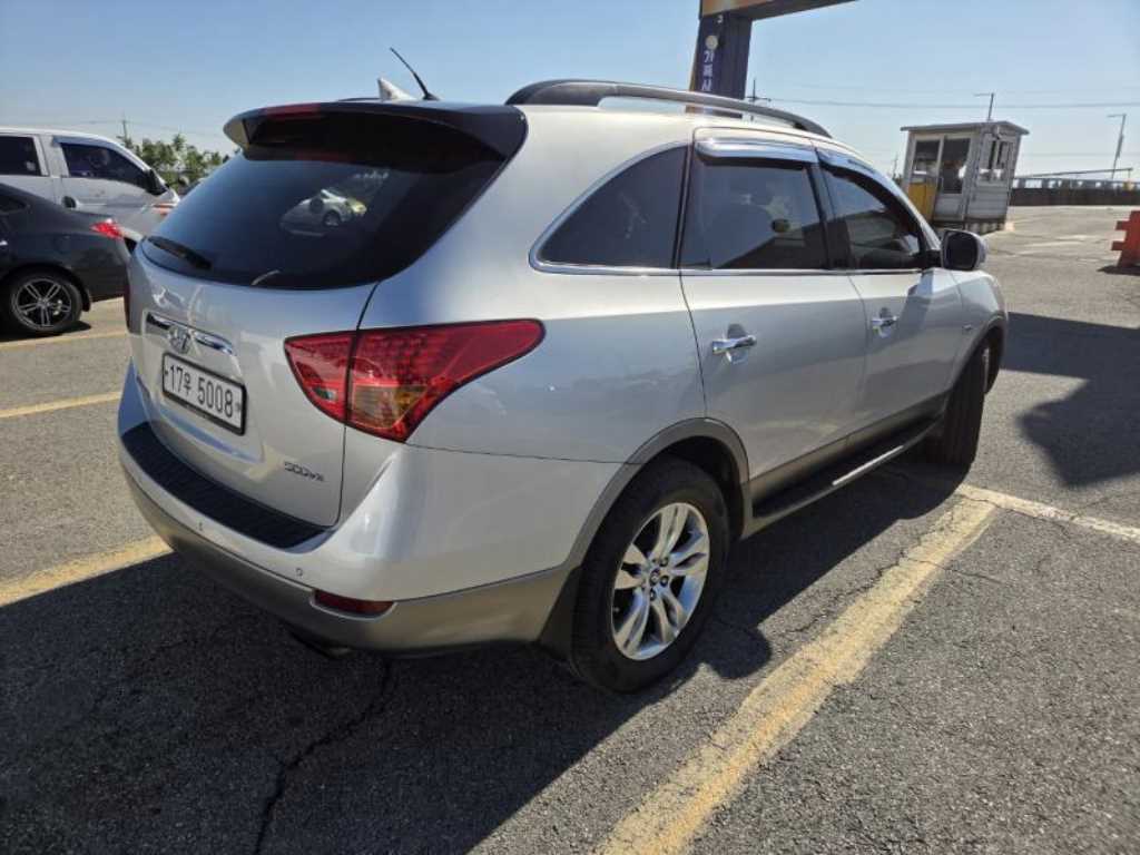 HYUNDAI Veracruz - Vista 5