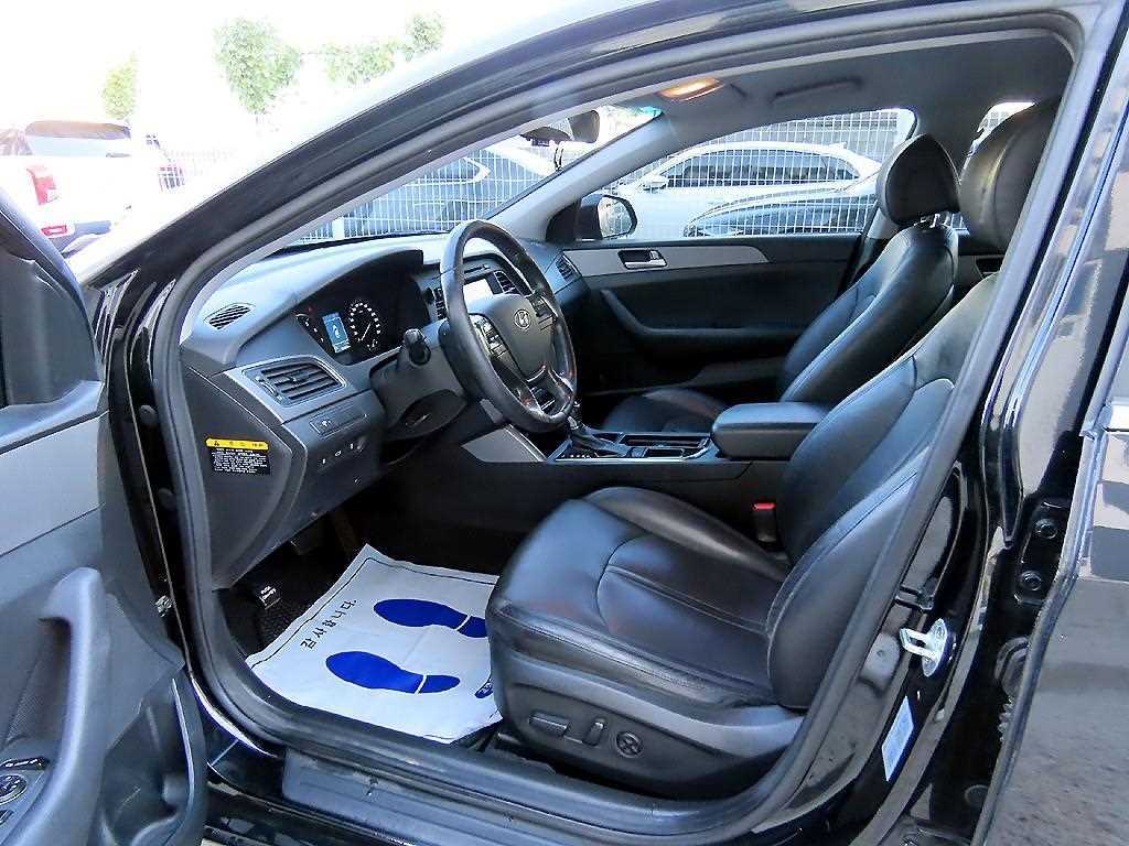 HYUNDAI Sonata - Vista 5