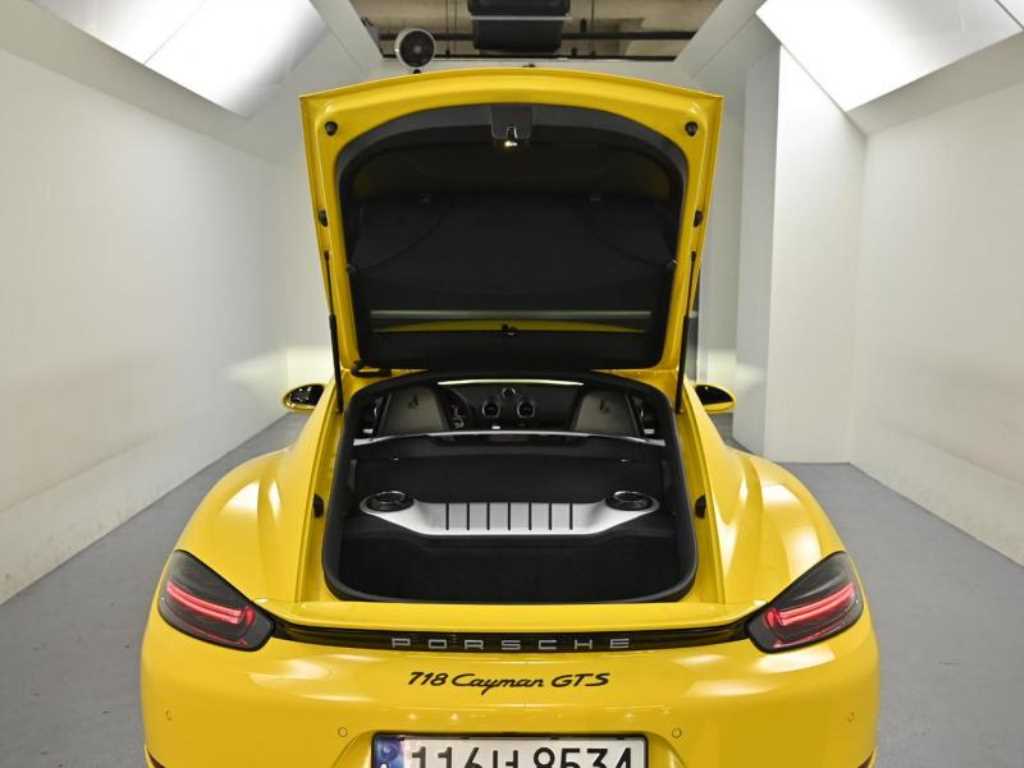 Porsche 718 2023 Amarillo - Importación desde Corea - HF Imports Iquique - Foto 20