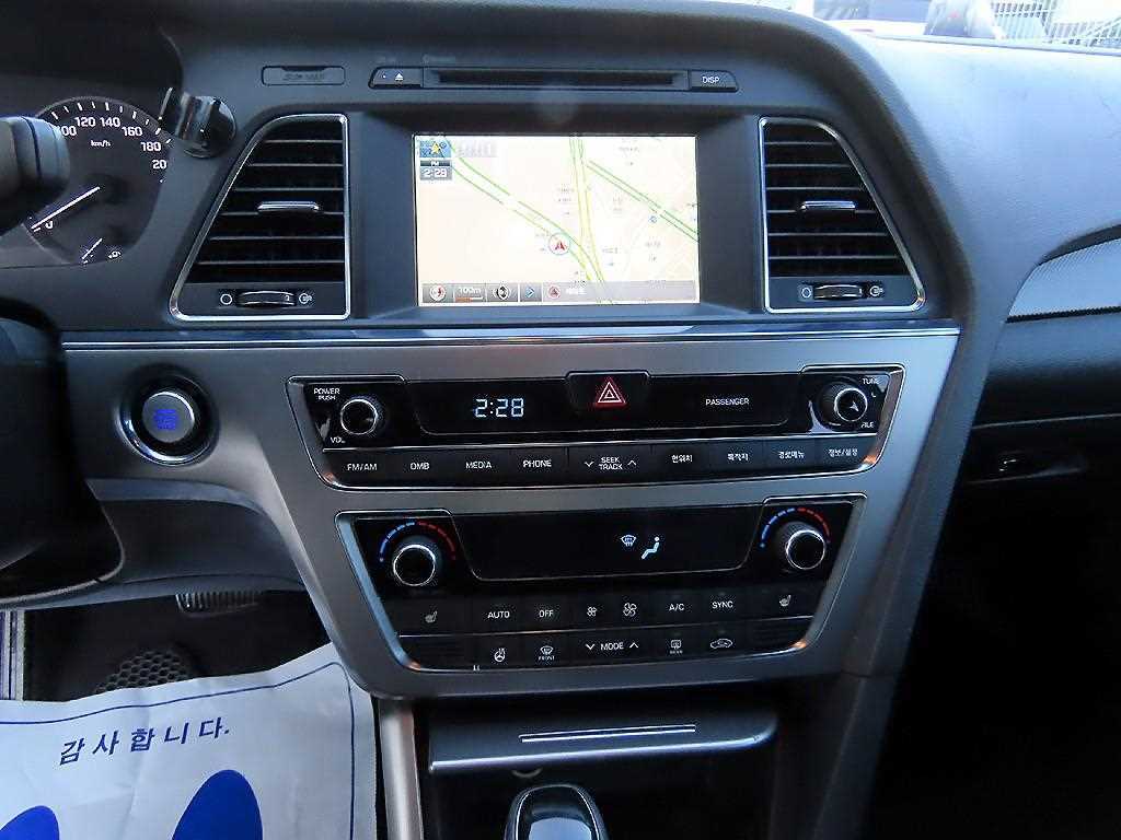 HYUNDAI Sonata 2015 Negro - Importación desde Corea - HF Imports Iquique - Foto 13