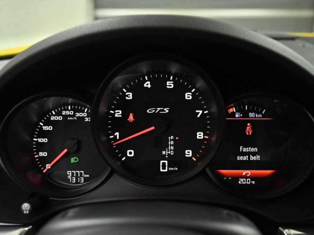 Porsche 718 - Vista 8