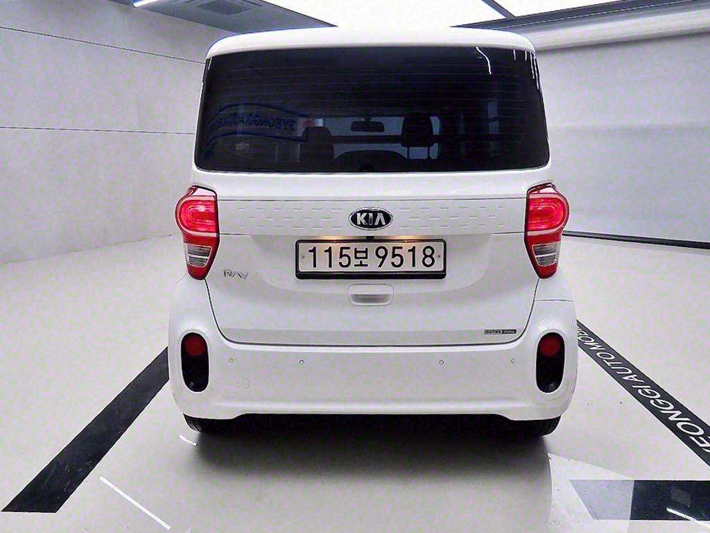 KIA Ray - Vista 5