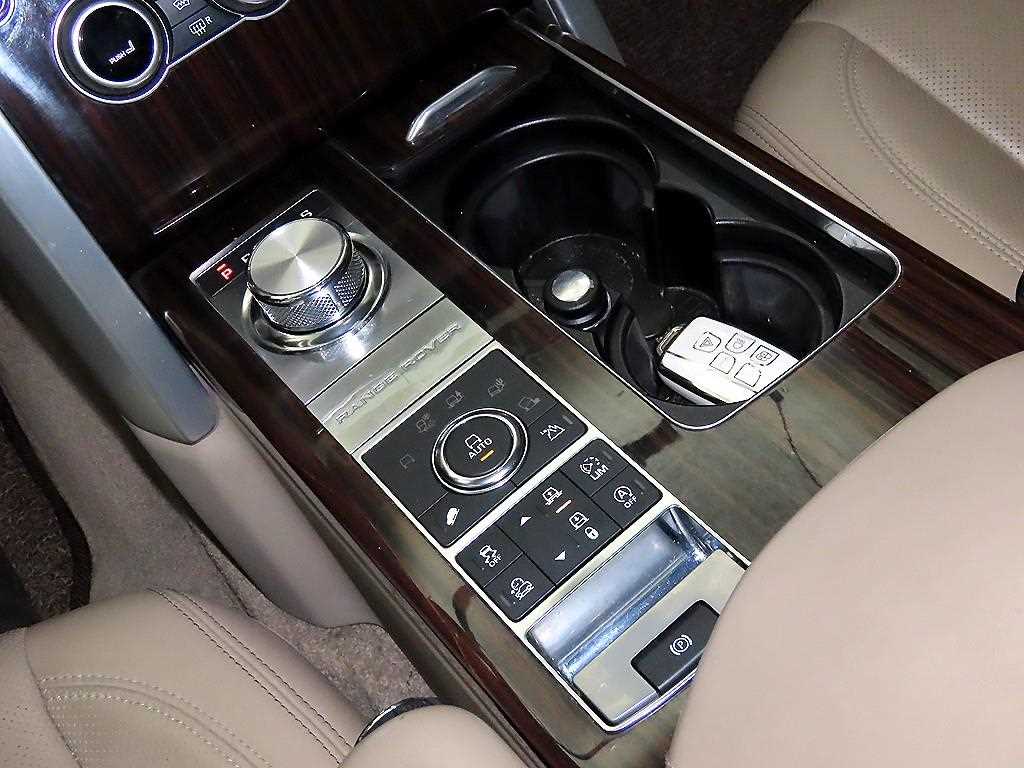 Land Rover Range Rover - Vista 12