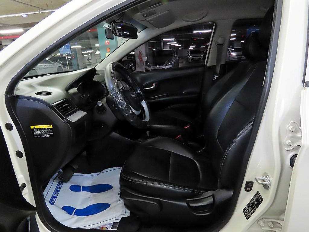 KIA Morning - Vista 6