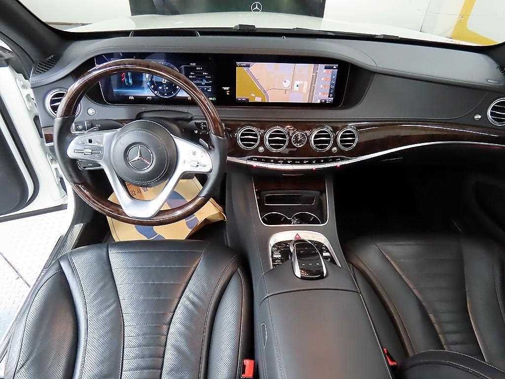 Mercedes Benz S Class - Vista 7