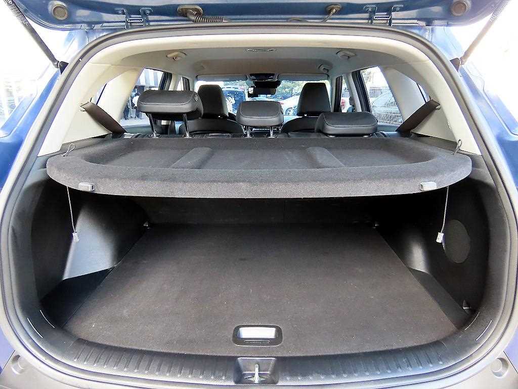 KIA Seltos 2020 Azul - Importación desde Corea - HF Imports Iquique - Foto 17