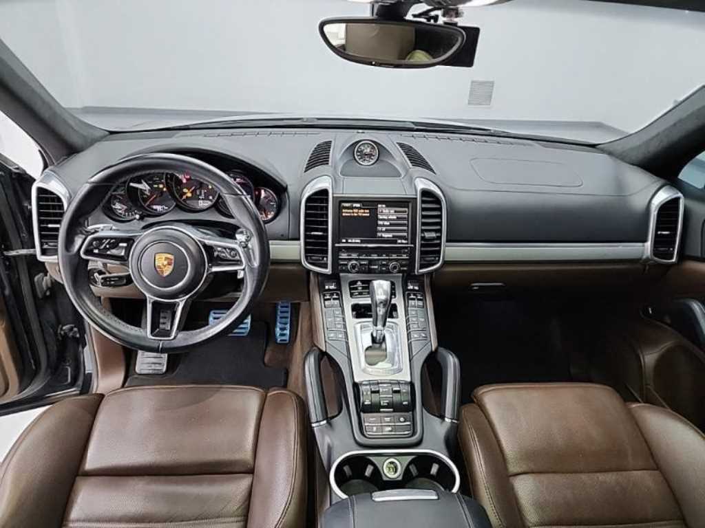 Porsche Cayenne - Vista 7