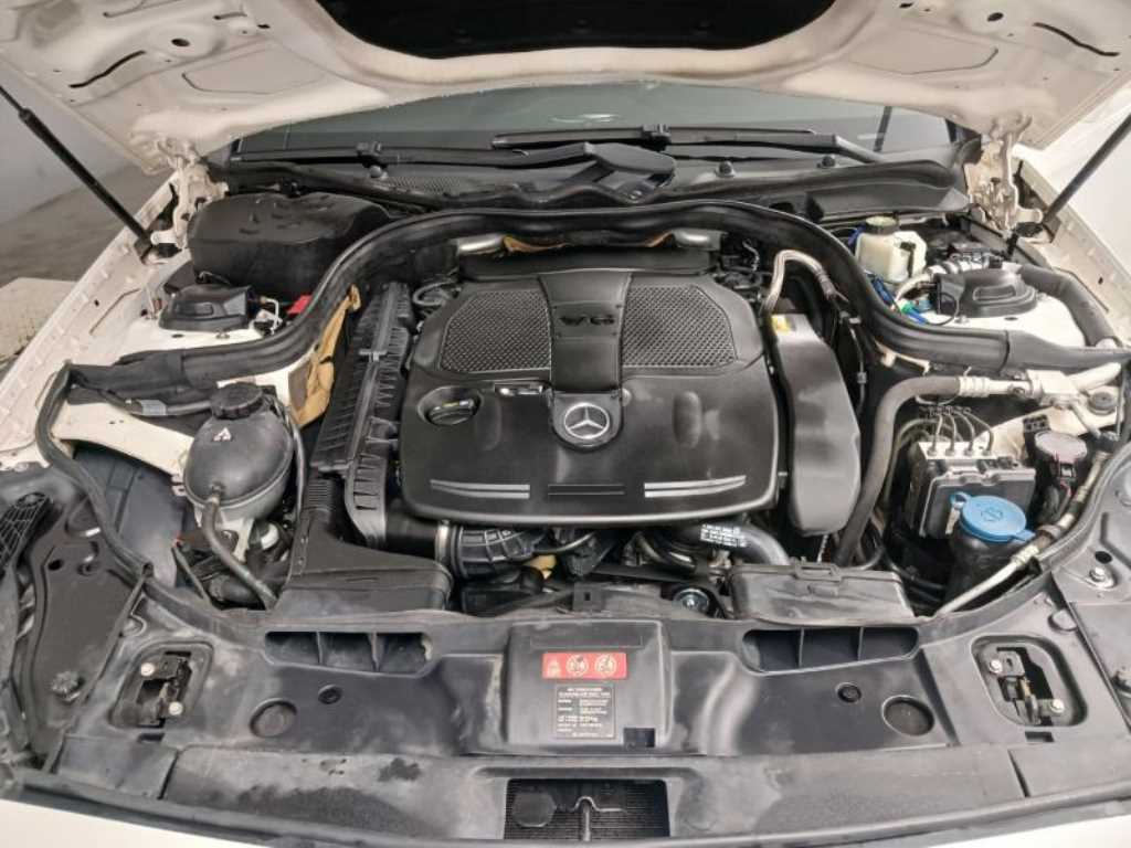 Mercedes Benz CLS Class 2012 Blanco - Importación desde Corea - HF Imports Iquique - Foto 19