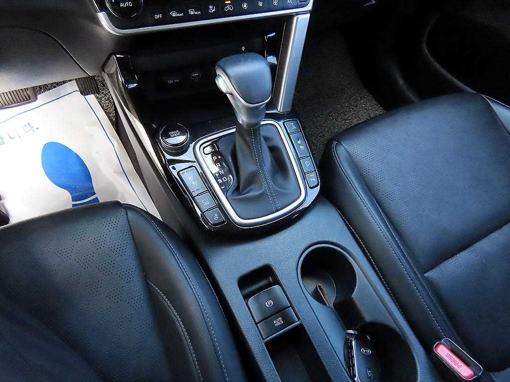 KIA Seltos - Vista 11