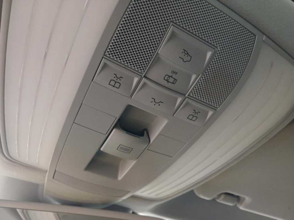 Mercedes Benz CLS Class 2012 Blanco - Importación desde Corea - HF Imports Iquique - Foto 16