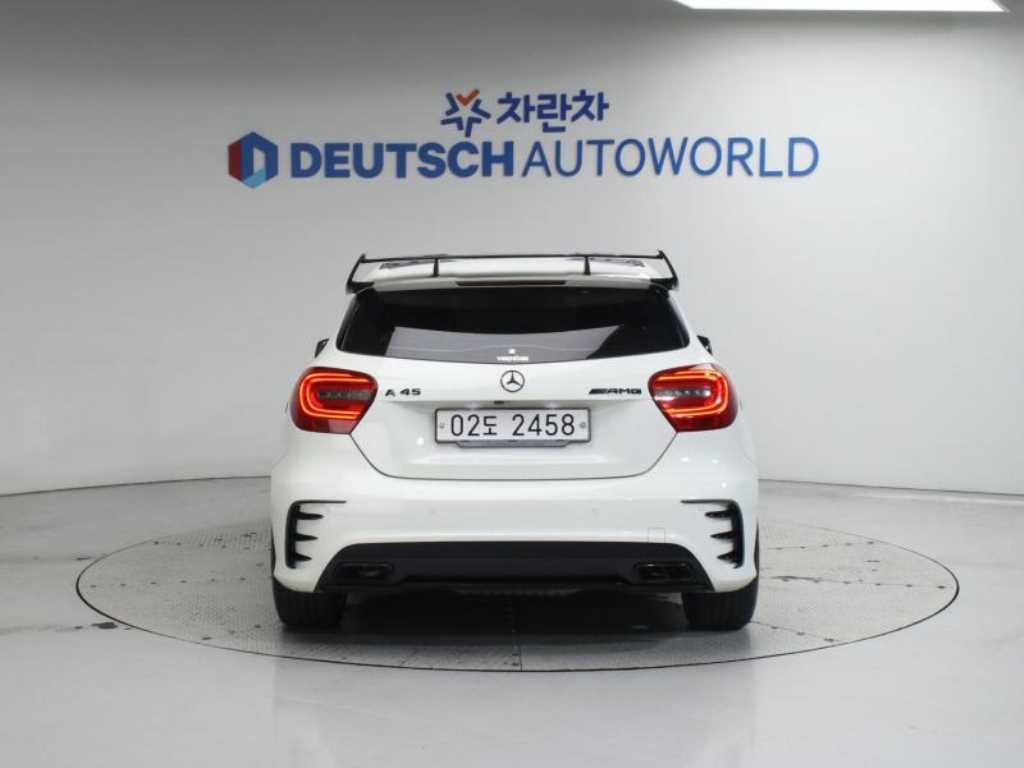 Mercedes Benz A Class - Vista 6