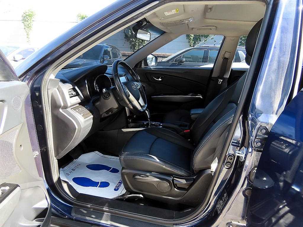 Ssangyong Tivoli - Vista 5