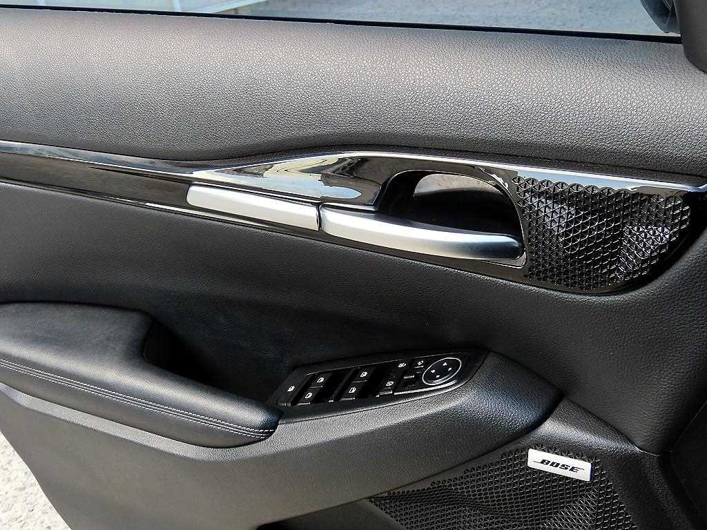 KIA Seltos - Vista 12