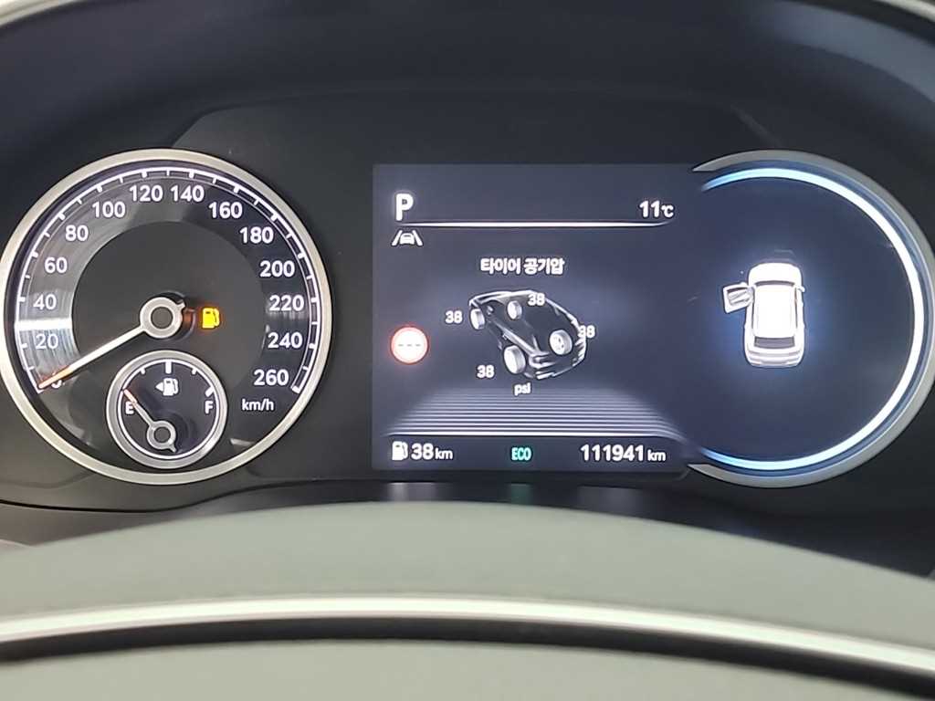 Genesis GV80 - Vista 6