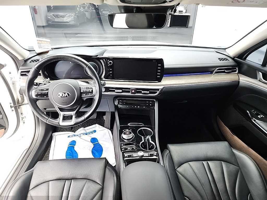 KIA K5 - Vista 7