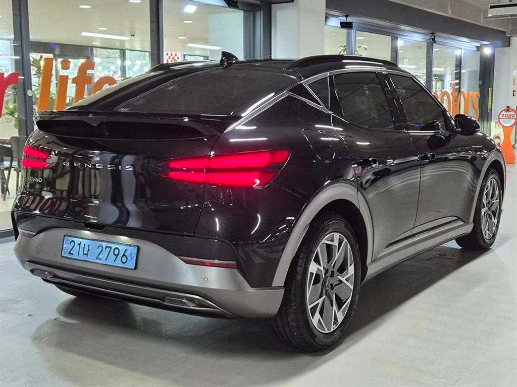 Genesis GV60 - Vista 4