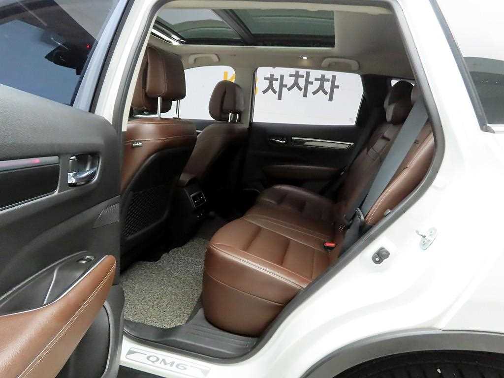 SAMSUNG QM6 2017 Blanco - Importación desde Corea - HF Imports Iquique - Foto 14