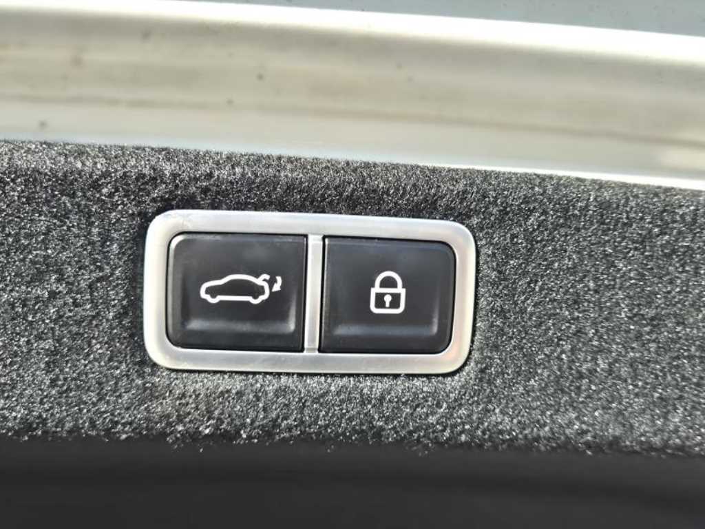 HYUNDAI Grandeur - Vista 5