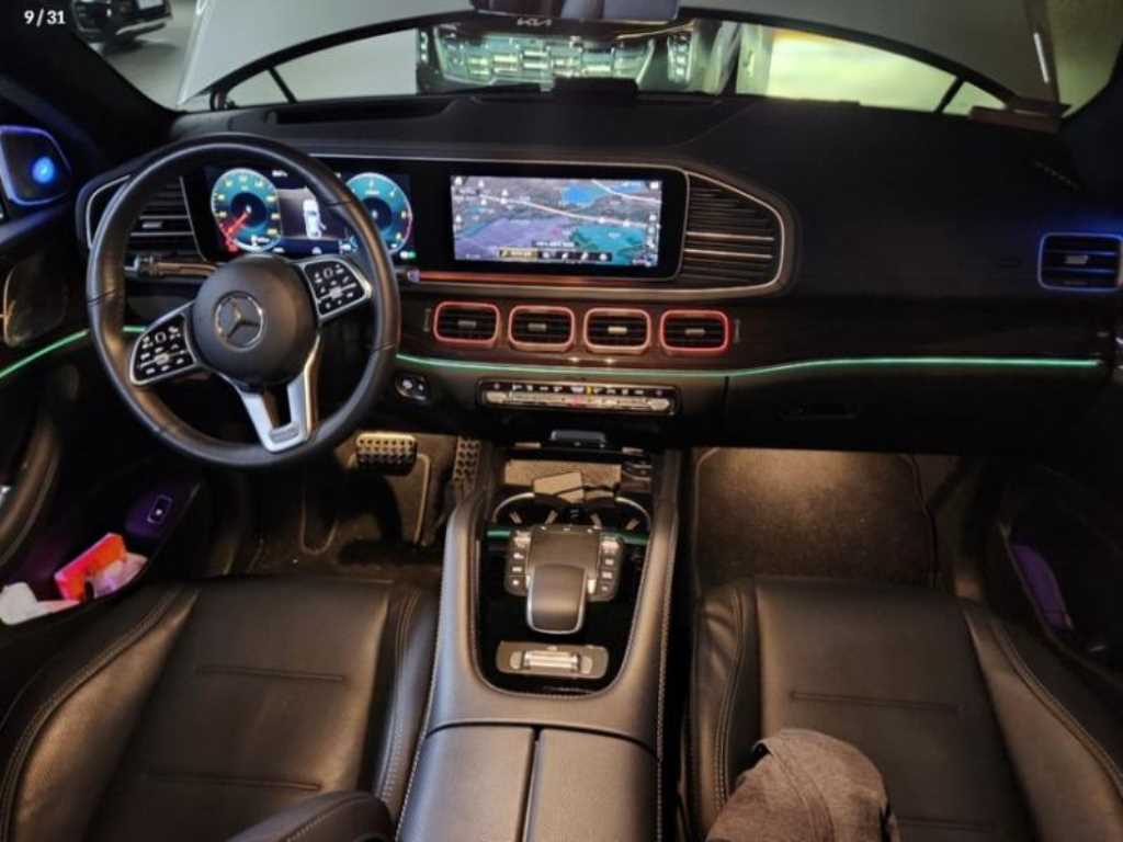 Mercedes Benz GLE Class - Vista 5