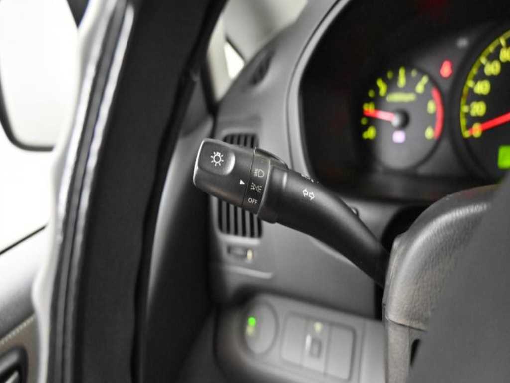 HYUNDAI Starex 2011 - Importación desde Corea - HF Imports Iquique - Foto 17