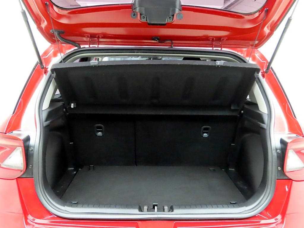 HYUNDAI Venue - Vista 9