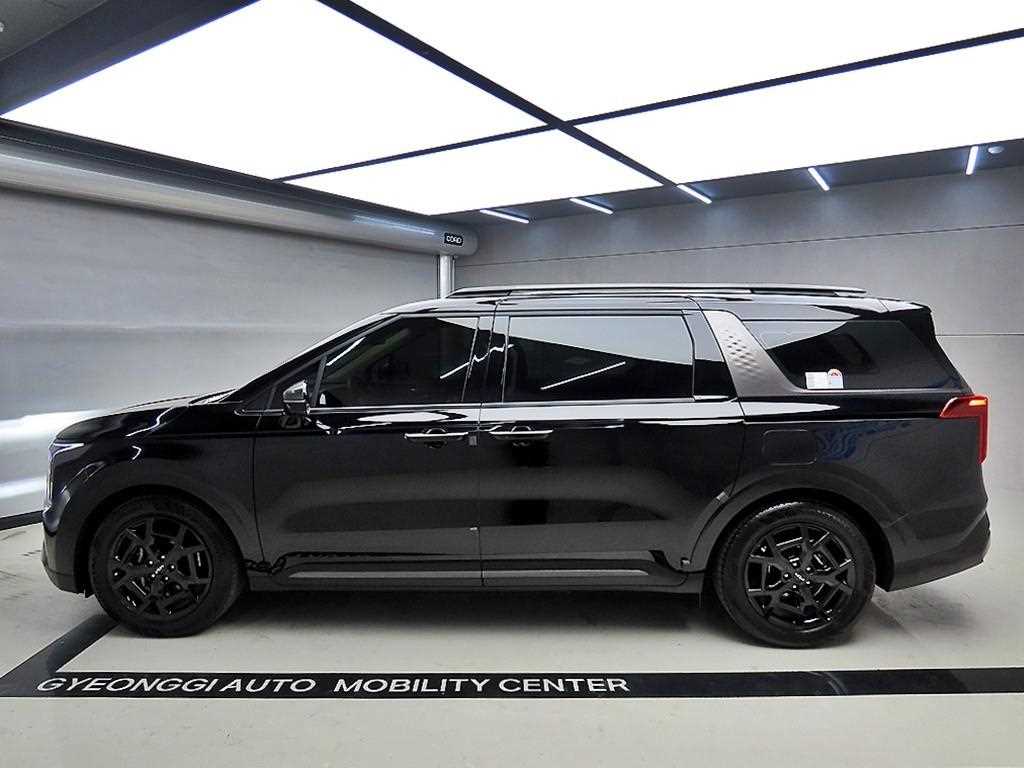 KIA Carnival - Vista 4