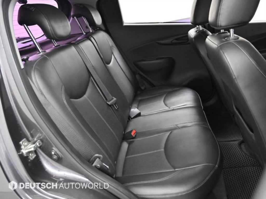 Chevrolet Spark - Vista 12