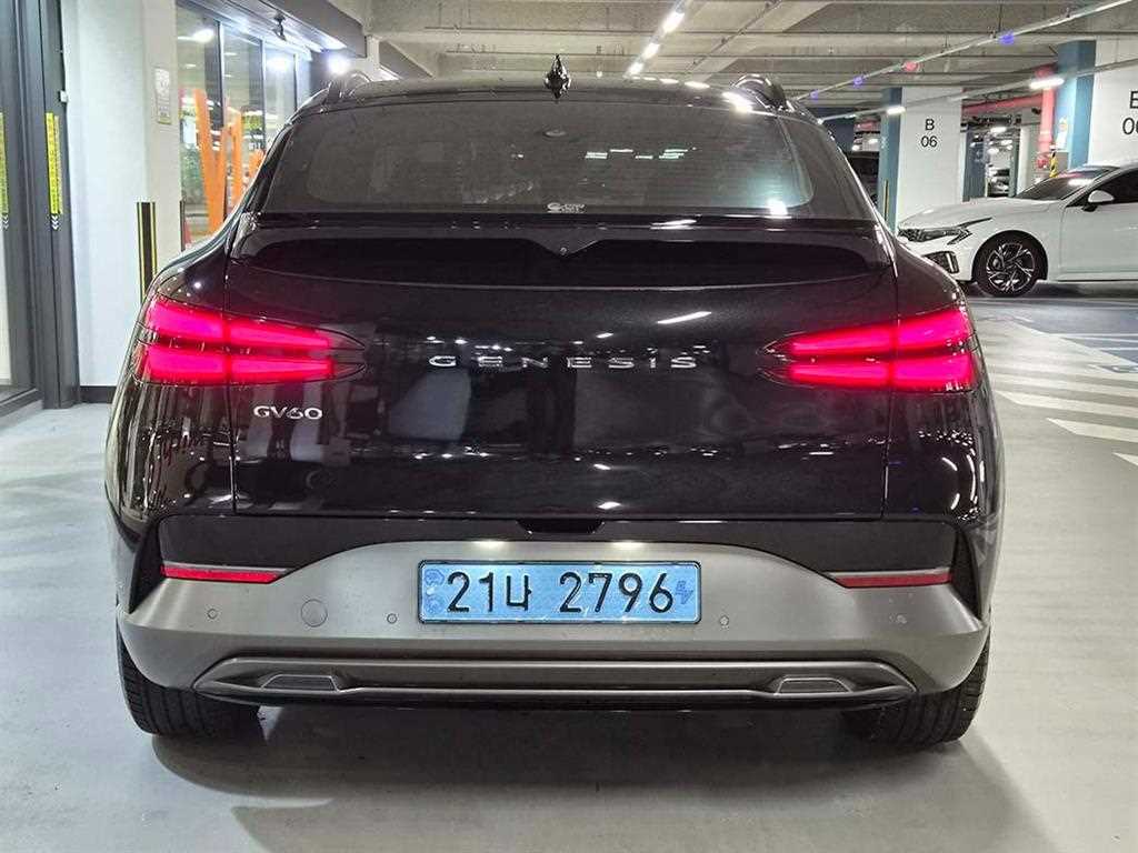 Genesis GV60 - Vista 5