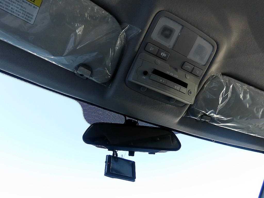 HYUNDAI Starex 2019 Amarillo - Importación desde Corea - HF Imports Iquique - Foto 16