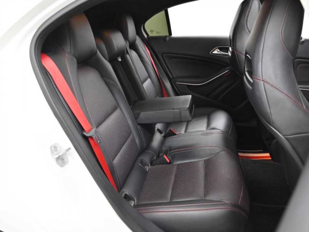 Mercedes Benz A Class 2015 Blanco - Importación desde Corea - HF Imports Iquique - Foto 13