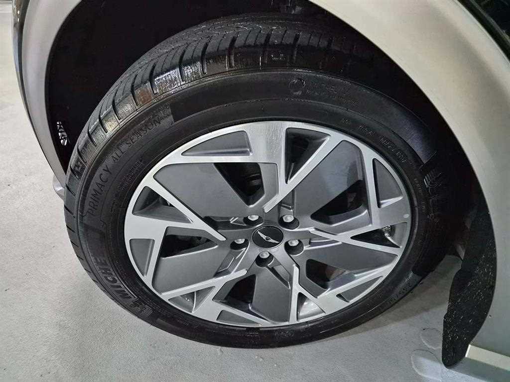 Genesis GV60 2023 Negro - Importación desde Corea - HF Imports Iquique - Foto 20