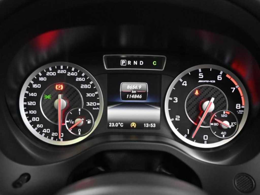 Mercedes Benz A Class - Vista 10