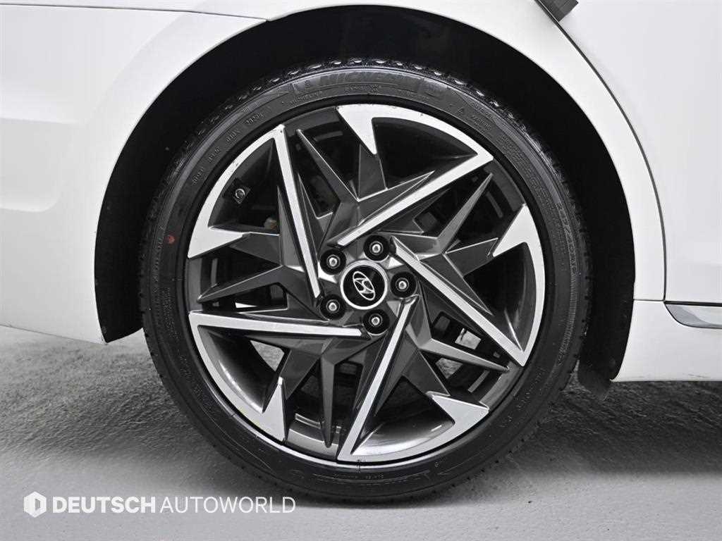 HYUNDAI Grandeur - Vista 5