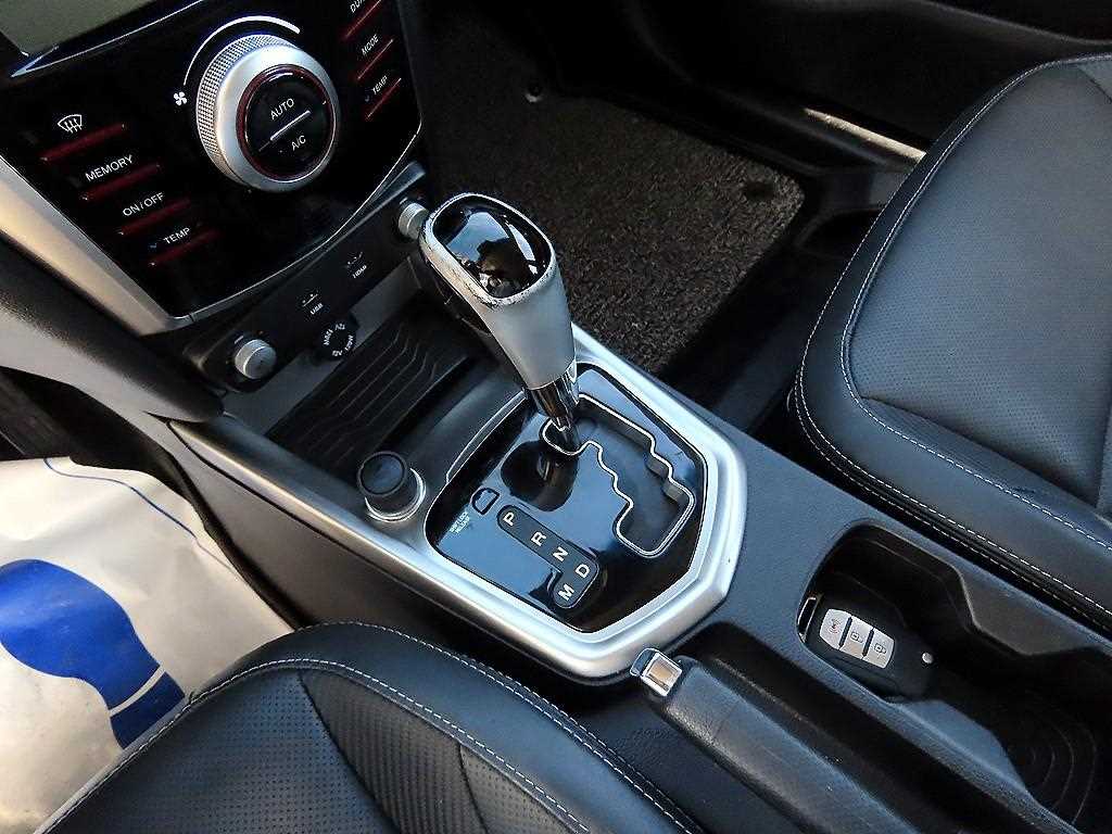 Ssangyong Tivoli - Vista 10