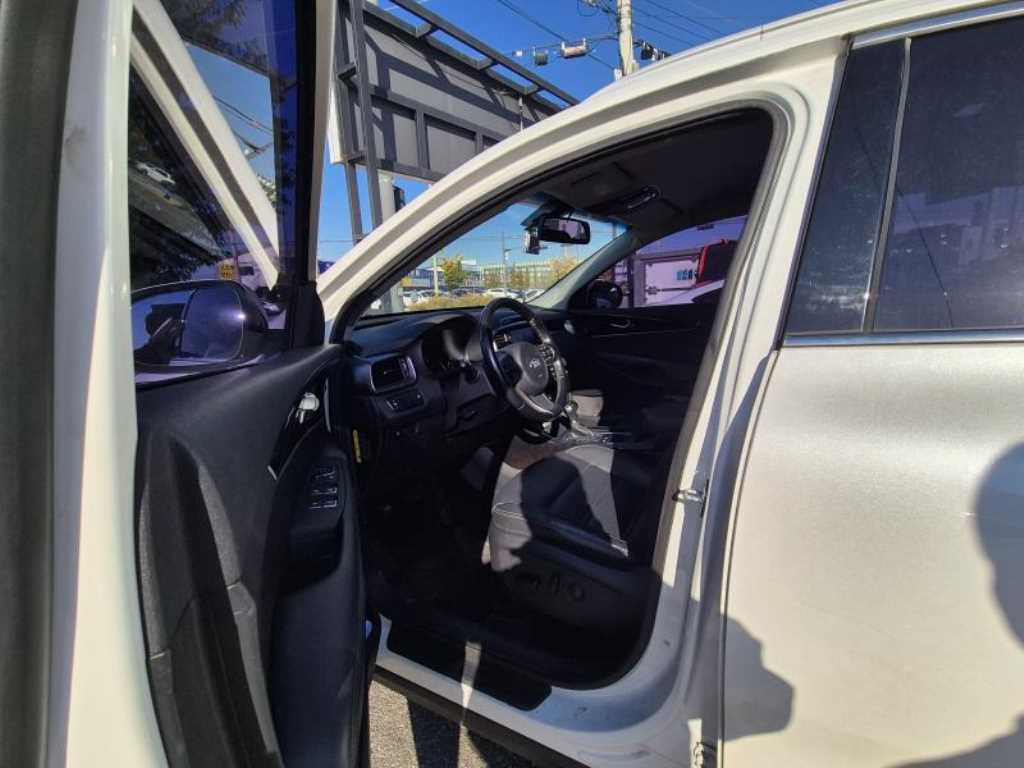 KIA Sorento - Vista 5