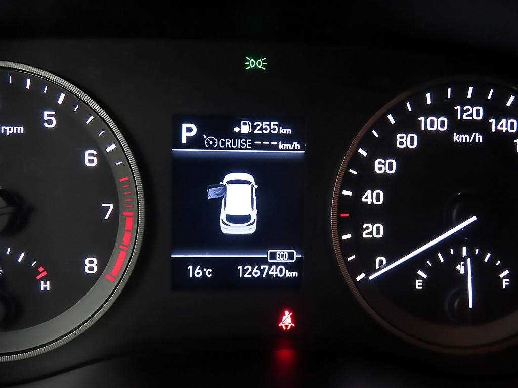 HYUNDAI Tucson - Vista 8