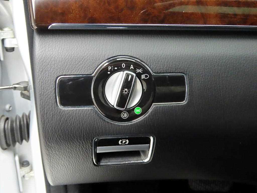 Mercedes Benz S Class - Vista 11