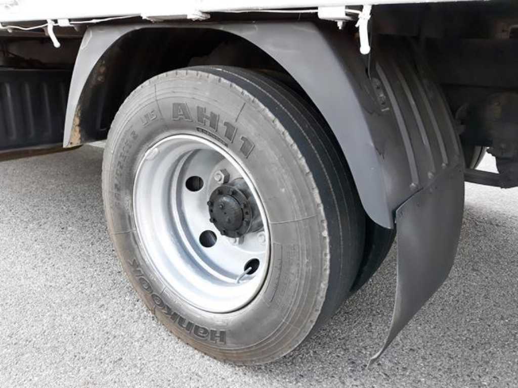 medium and large cargo truck 2007 Blanco - Importación desde Corea - HF Imports Iquique - Foto 20