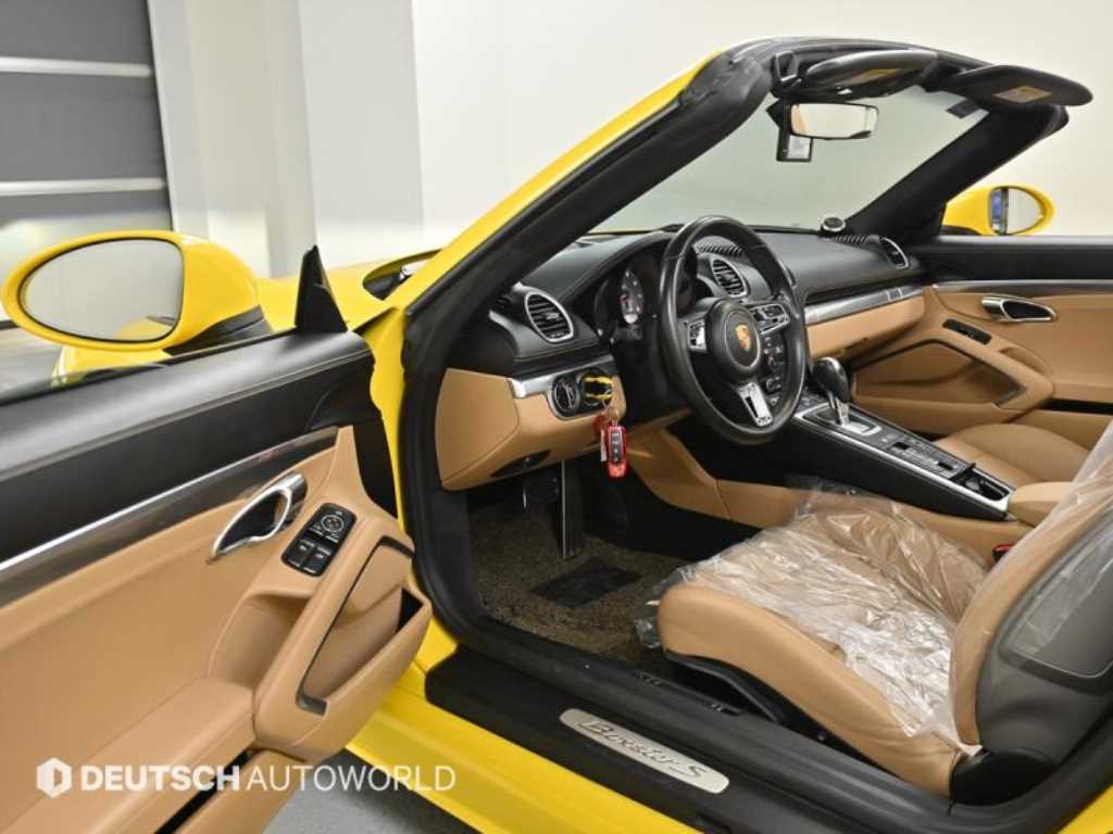 Porsche 718 - Vista 11