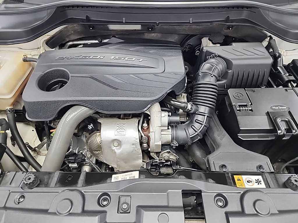 Ssangyong Tivoli - Vista 5