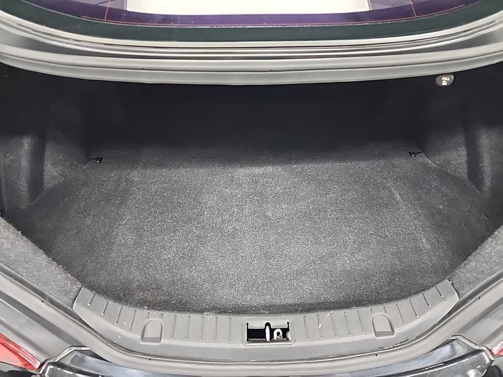 HYUNDAI Genesis 2012 Negro - Importación desde Corea - HF Imports Iquique - Foto 17