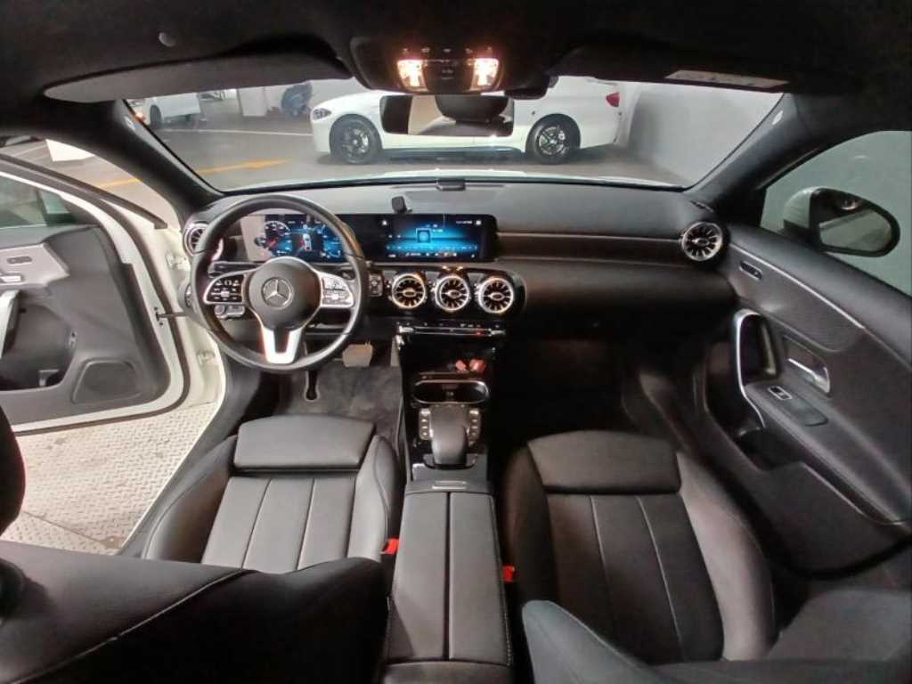 Mercedes Benz A Class - Vista 6