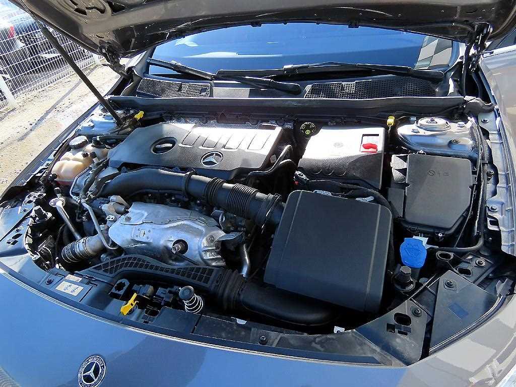 Mercedes Benz A Class 2020 Gris - Importación desde Corea - HF Imports Iquique - Foto 17