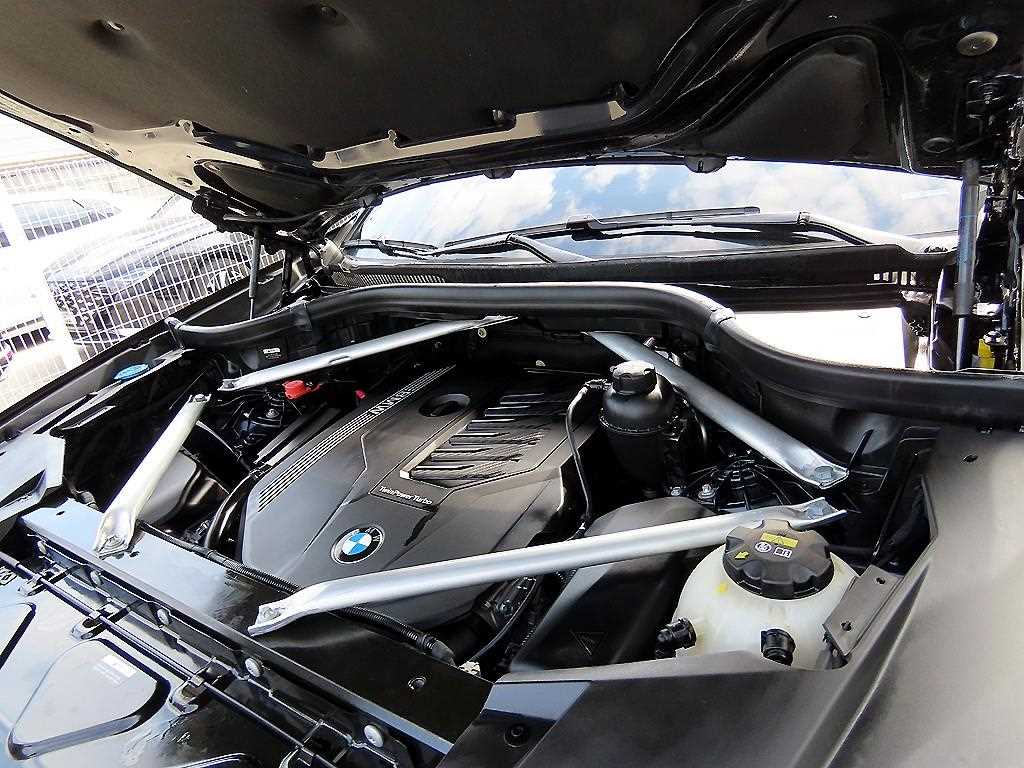 BMW X6 2021 Negro - Importación desde Corea - HF Imports Iquique - Foto 19